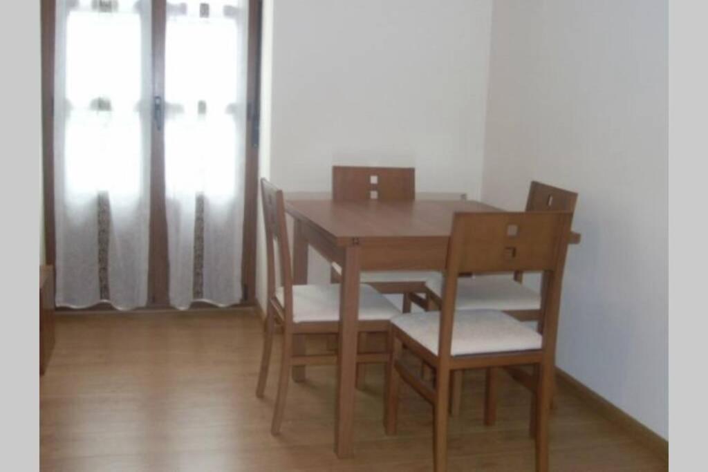 Apartamentosarturo Llanes Laplaza 2ºc 외부 사진